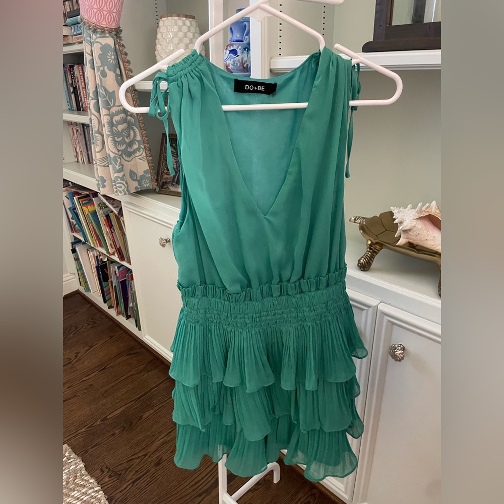 DoBe Green Dress